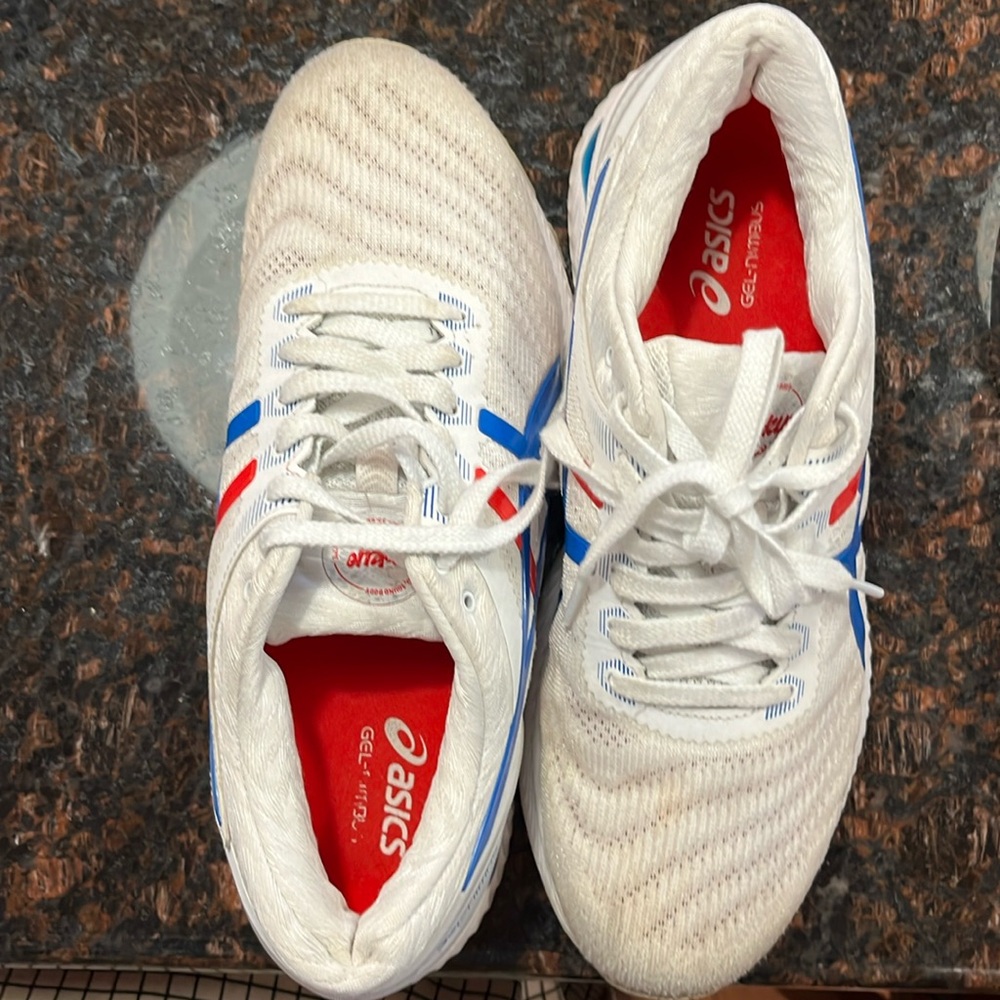 Gel nimbus ASICS Tokyo retro